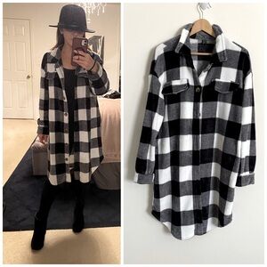 LONG SHIRT JACKET Plaid Black & White Button Front Size MEDIUM